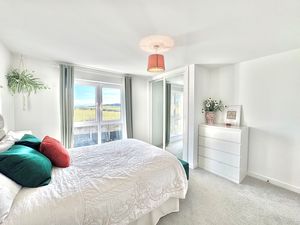 Photo 8- click for photo gallery